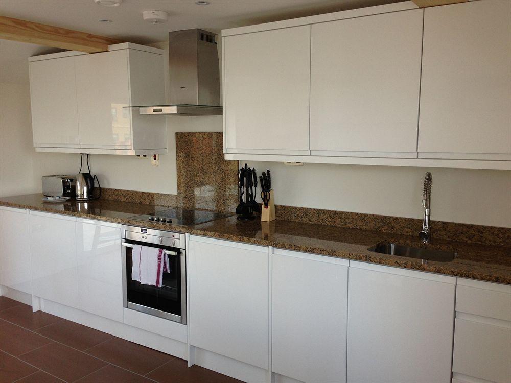 Max Serviced Apartments Commercial Road London Eksteriør billede